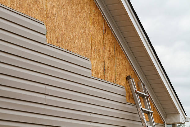 Professional Fiber Cement Siding technician working in Lexington, OH